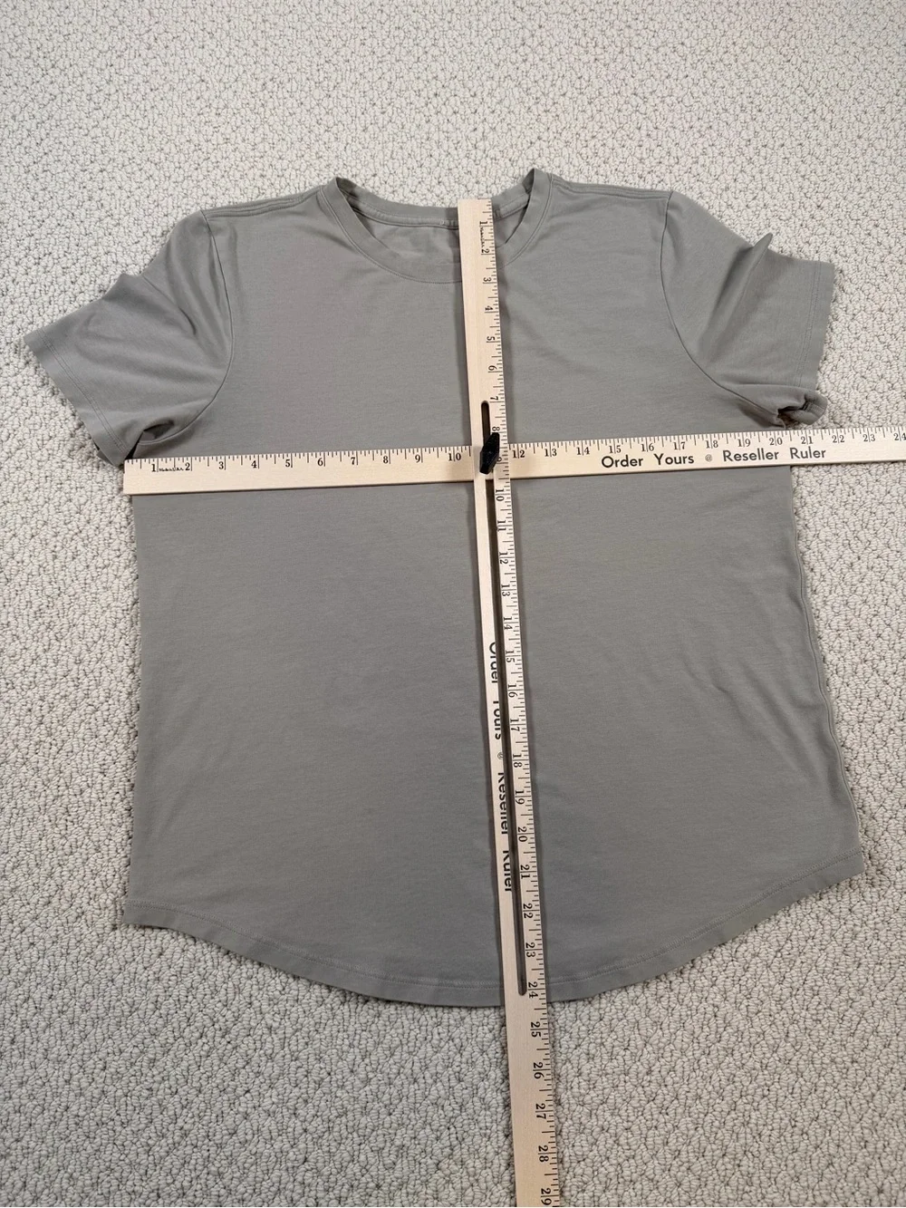 lululemon athletica Women's Short Sleeve Crew Tee in Gray